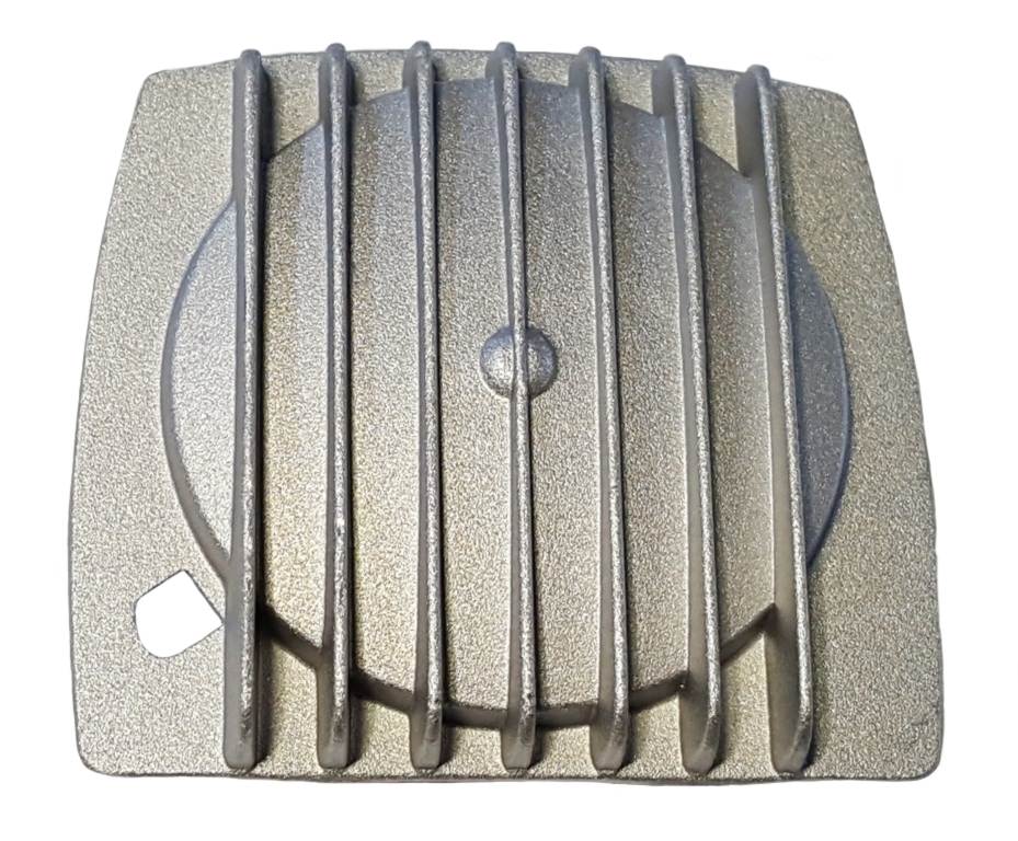 Крышка головки цилиндра боковая круглая рифленая 139FMB, 147FMH, 152FMI DELTA, ALPHA 110